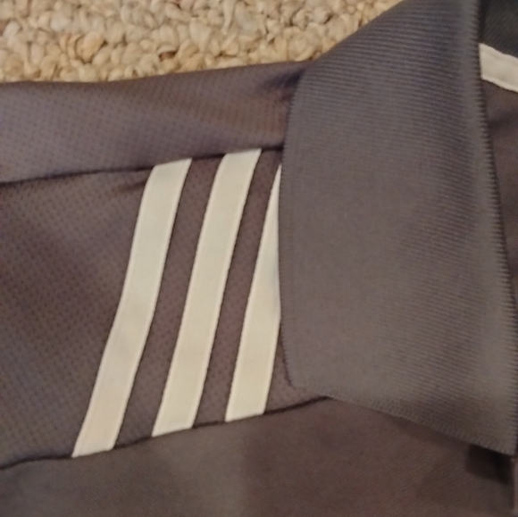 Adidas Golf shirt - Picture 2 of 4
